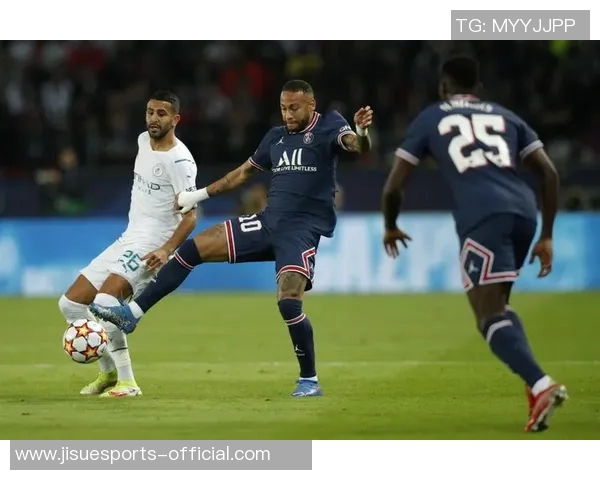 巴黎圣日耳曼与曼城友谊赛精彩回顾神扑瞬间引发全场热议