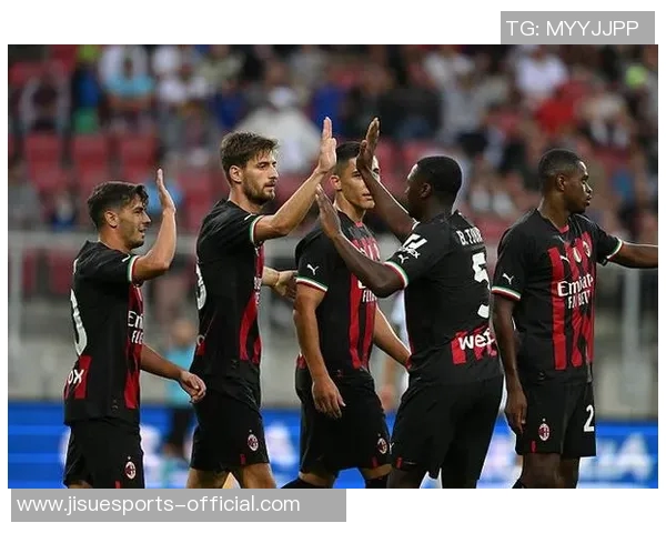 英超激战：AC米兰狂胜巴黎圣日耳曼红牌事件引发全场热议