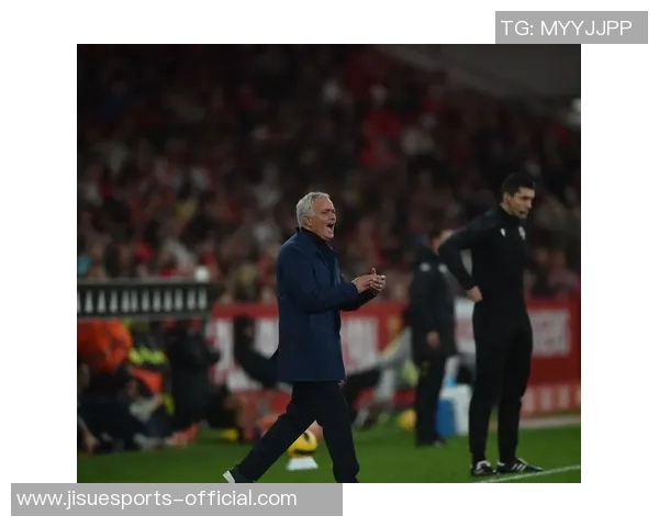 友谊赛精彩回顾里昂大胜本菲卡帽子戏法引爆全场激情 友谊赛精彩回顾里昂大胜本菲卡帽子戏法引爆全场激情