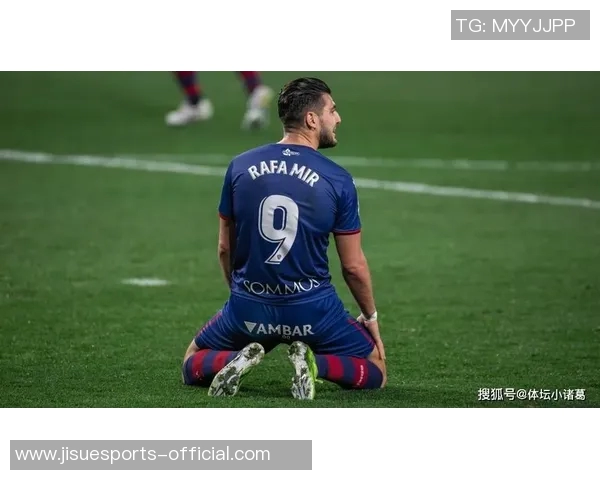 西甲激战波尔图4-0大胜曼联帽子戏法点燃全场激情解析