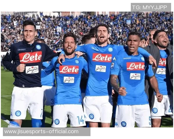 意甲激战：里昂狂胜那不勒斯五球大捷引发全场沸腾回顾十大精彩进球