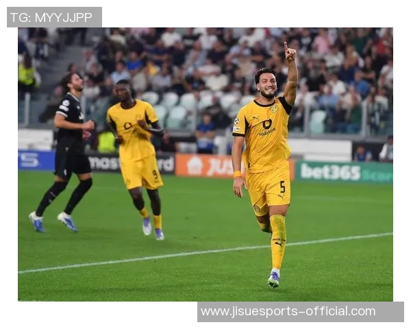 尤文图斯逆转多特蒙德绝杀瞬间引发全场狂欢精彩回顾与分析